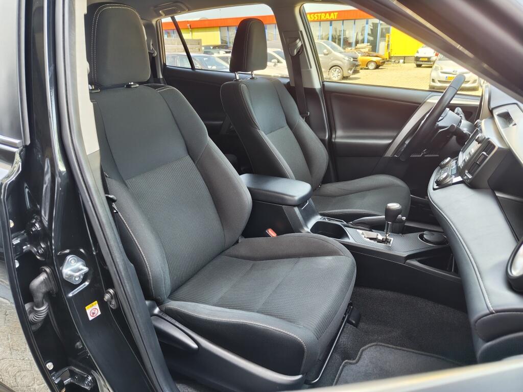 Toyota RAV4 2.0 Dynamic 4WD | 1500KG Trekgew. | Trekhaak | Navi | - Image 27