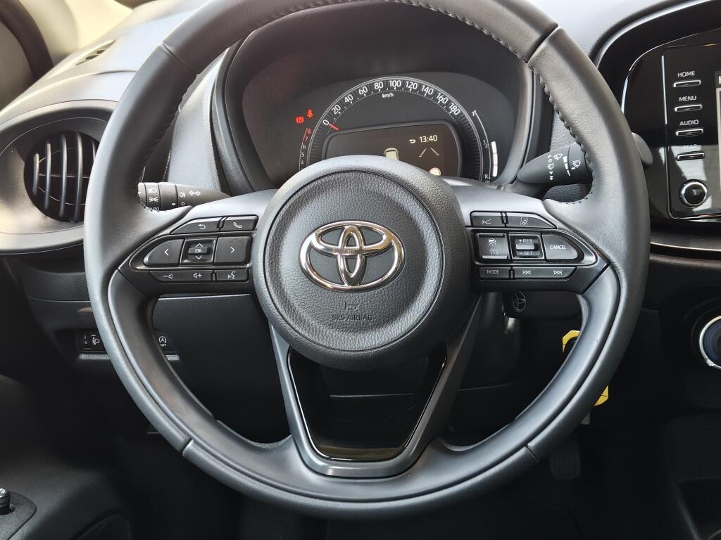 Toyota Aygo X 1.0 VVT-i MT Play | Trekhaak | 18'' Lichtmetaal | Android Auto - Image 10