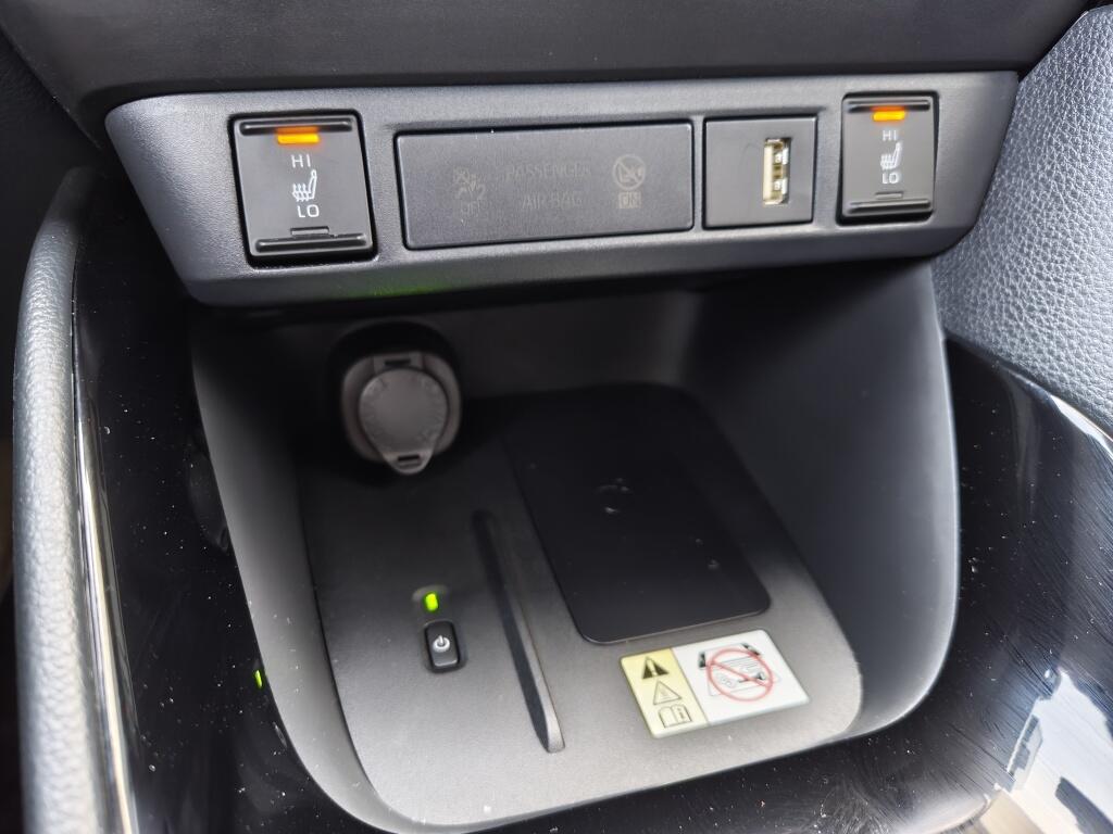Toyota Yaris 1.5 Hybrid Dynamic | Navi | HUD | Half Leder  | Stuurverwarming - Image 20