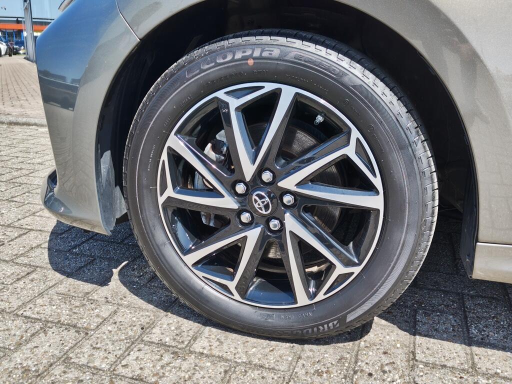 Toyota Yaris 1.5 Hybrid Dynamic | Navi | HUD | Half Leder  | Stuurverwarming - Image 39