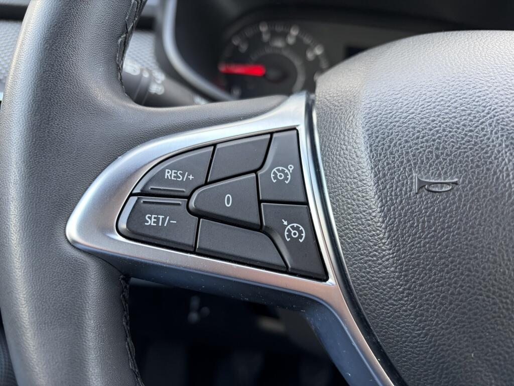 Dacia Sandero Stepway 1.0 TCe Bi-Fuel Essential | All-season | Sensoren achter | - Image 14