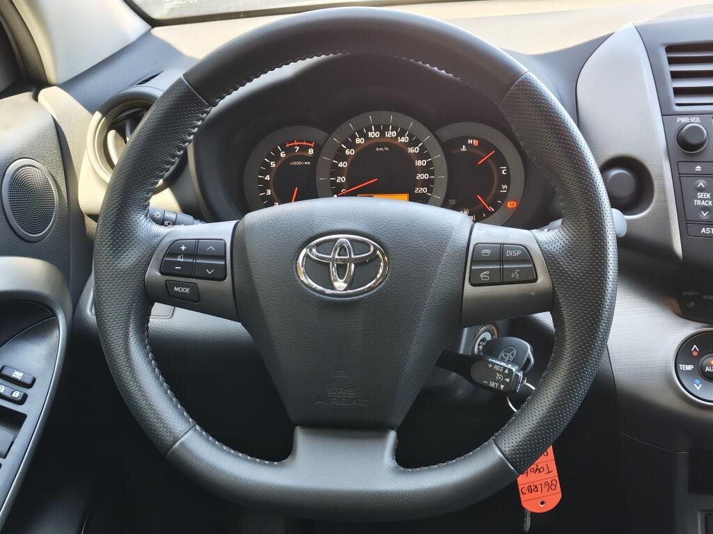 Toyota RAV4 2.0 VVTi Dynamic 2WD | Goed Onderhouden | 2000Kg Trekgew. - Image 9