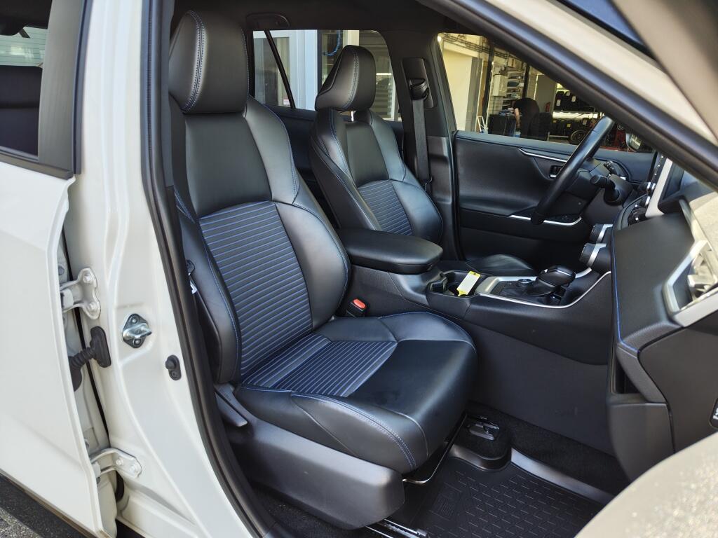 Toyota RAV4 2.5 Hybrid AWD Bi-Tone | Trekhaak | Leer | Navi | JBL | 360 cam - Image 32