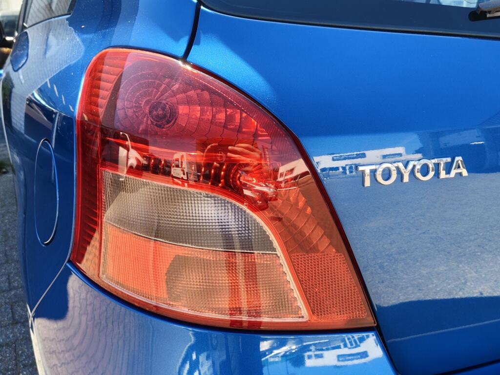 Toyota Yaris 1.3 VVTi Sol | Airco | Centrale Deurvergr. | El. Raambediening - Image 27