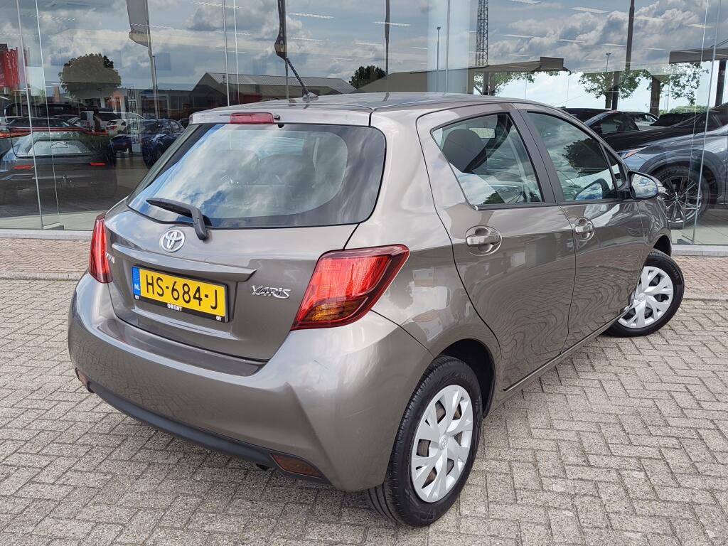 Toyota Yaris 1.0 VVT-i Aspiration | Airco | Goed Onderhouden | Achteruitrijca - Image 4