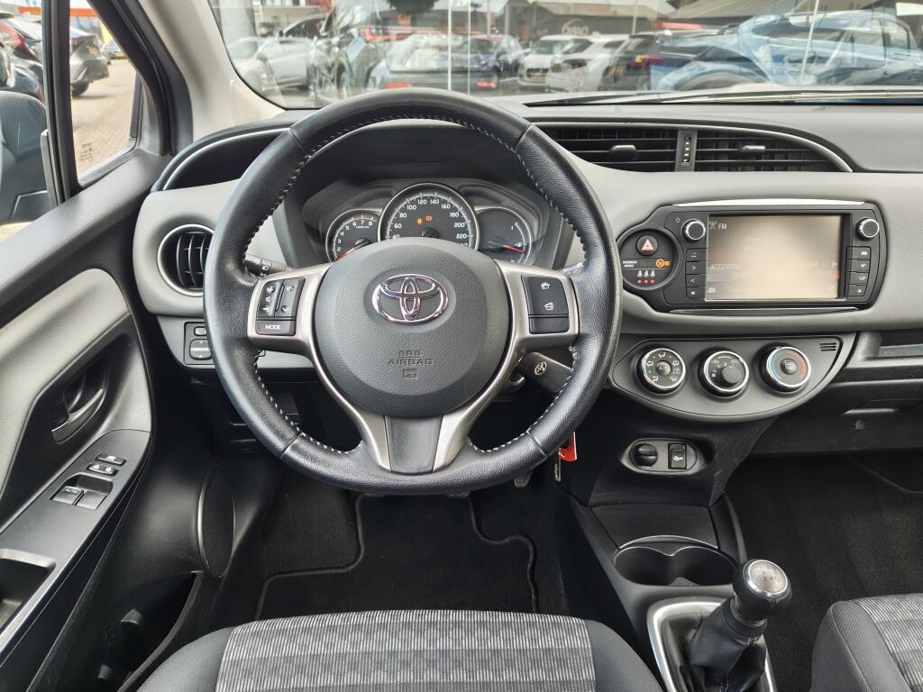 Toyota Yaris 1.0 VVT-i Aspiration | Airco | Goed Onderhouden | Achteruitrijca - Image 8