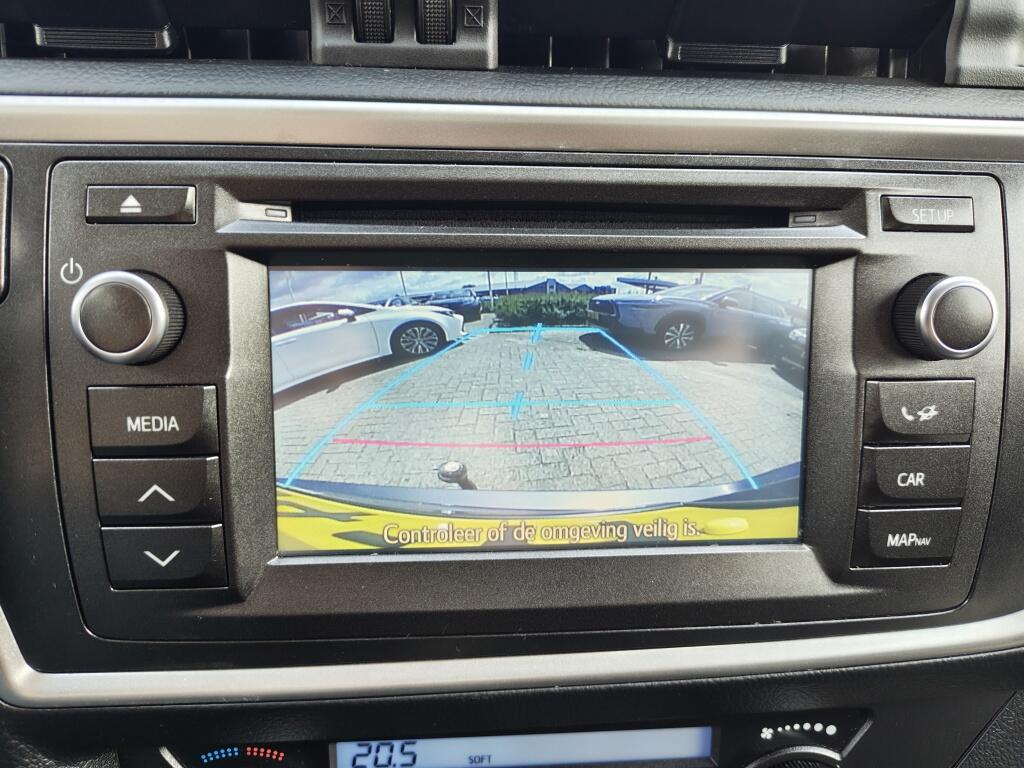 Toyota Auris Touring Sports 1.8 Hybrid Lease Pro | Pano | Trekhaak Afn. | Sensoren v/a | Sto - Image 21