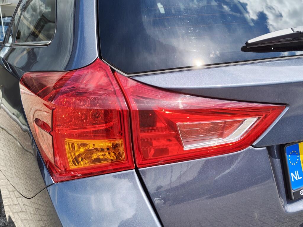 Toyota Auris Touring Sports 1.8 Hybrid Lease Pro | Pano | Trekhaak Afn. | Sensoren v/a | Sto - Image 37