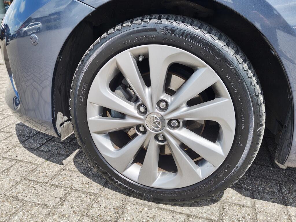 Toyota Auris Touring Sports 1.8 Hybrid Lease Pro | Pano | Trekhaak Afn. | Sensoren v/a | Sto - Image 40