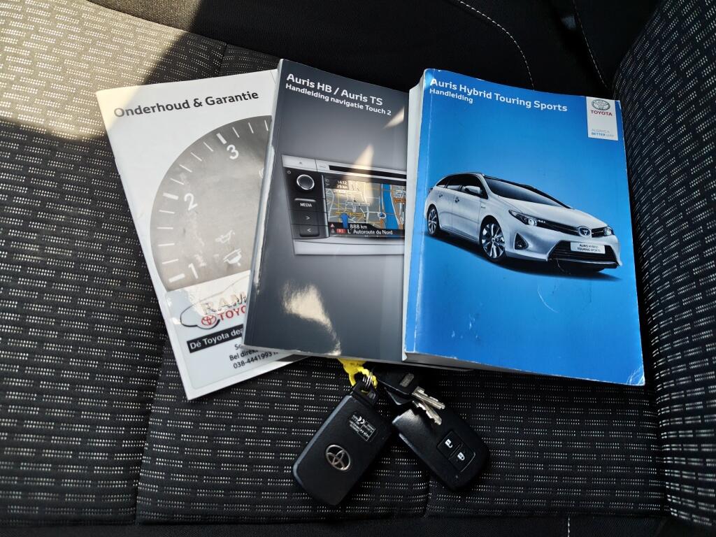 Toyota Auris Touring Sports 1.8 Hybrid Lease Pro | Pano | Trekhaak Afn. | Sensoren v/a | Sto - Image 42