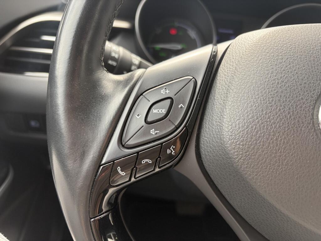 Toyota C-HR 1.8 Hybrid Bi-Tone | Premium Pack | JBL | Afneembare Trekhaak | - Image 16