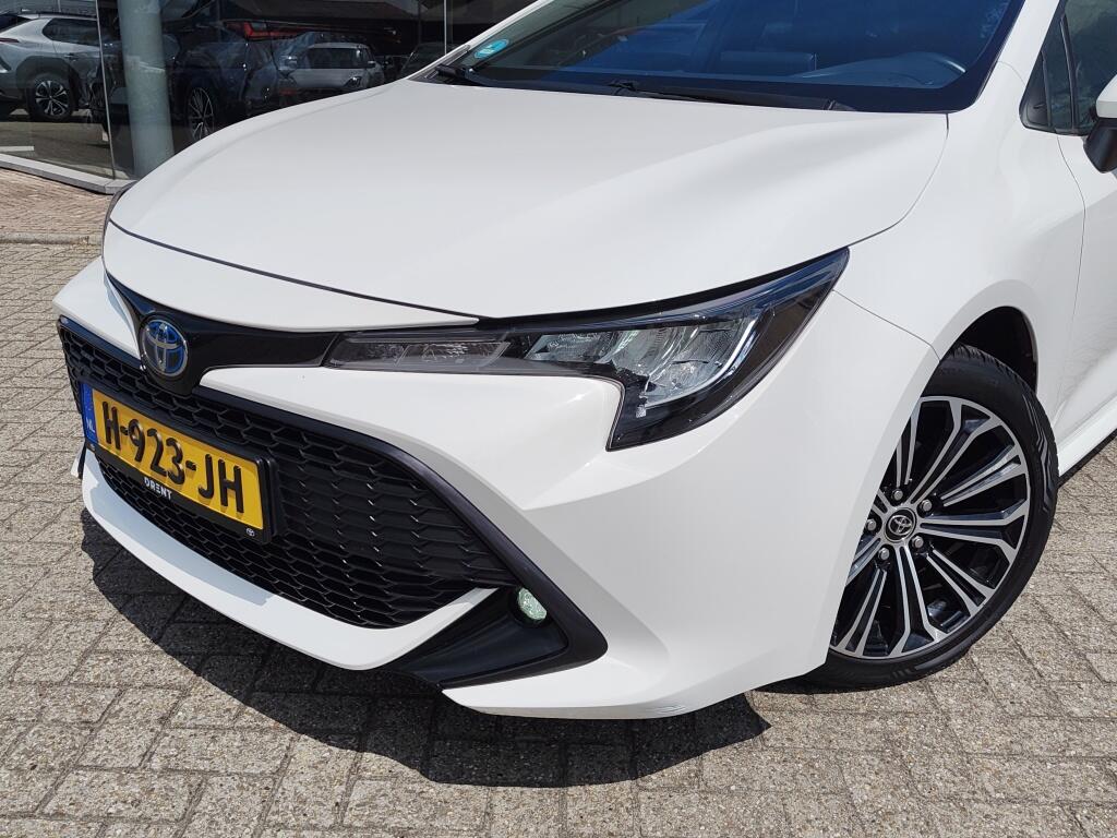 Toyota Corolla Touring Sports 1.8 Hybrid Dynamic | Trekhaak | Stoelverwarming | Apple Carplay - Image 2