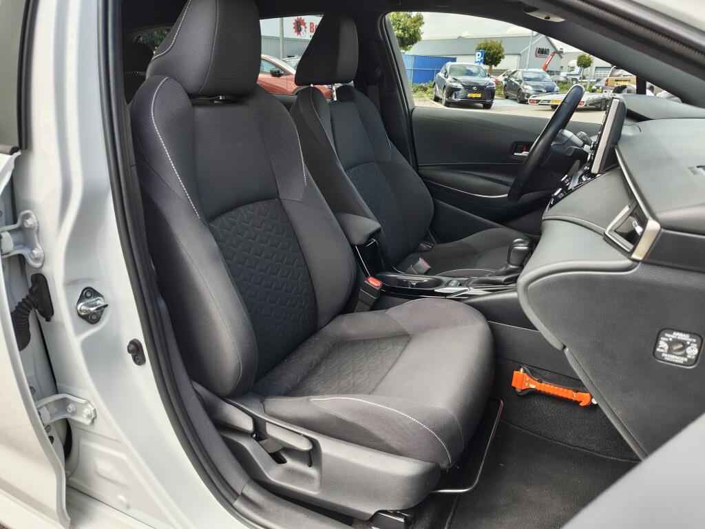 Toyota Corolla Touring Sports 1.8 Hybrid Dynamic | Trekhaak | Stoelverwarming | Apple Carplay - Image 29