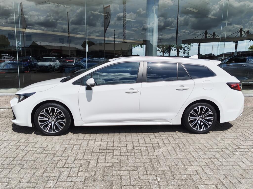 Toyota Corolla Touring Sports 1.8 Hybrid Dynamic | Trekhaak | Stoelverwarming | Apple Carplay - Image 3