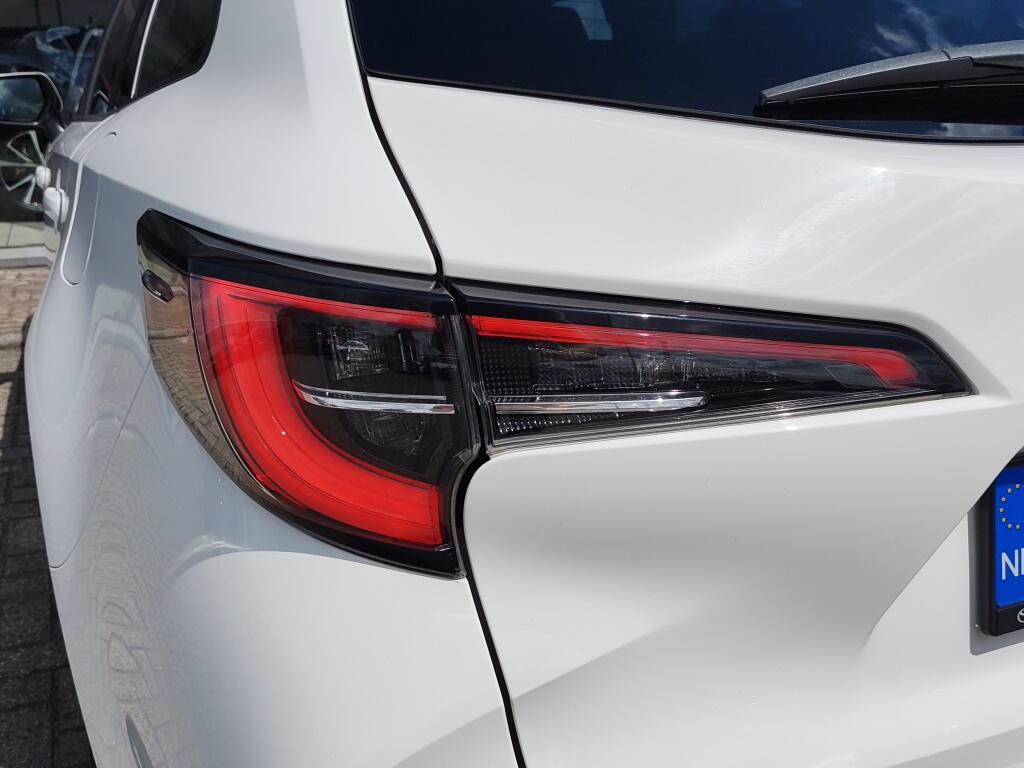 Toyota Corolla Touring Sports 1.8 Hybrid Dynamic | Trekhaak | Stoelverwarming | Apple Carplay - Image 35