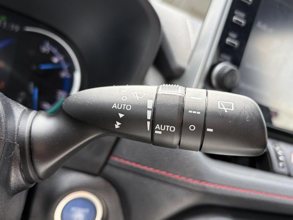 Toyota RAV4 2.5 Plug-In Hybrid Bi-Tone + | JBL | 360 Camera | HUD | Trekhaak - Image 17