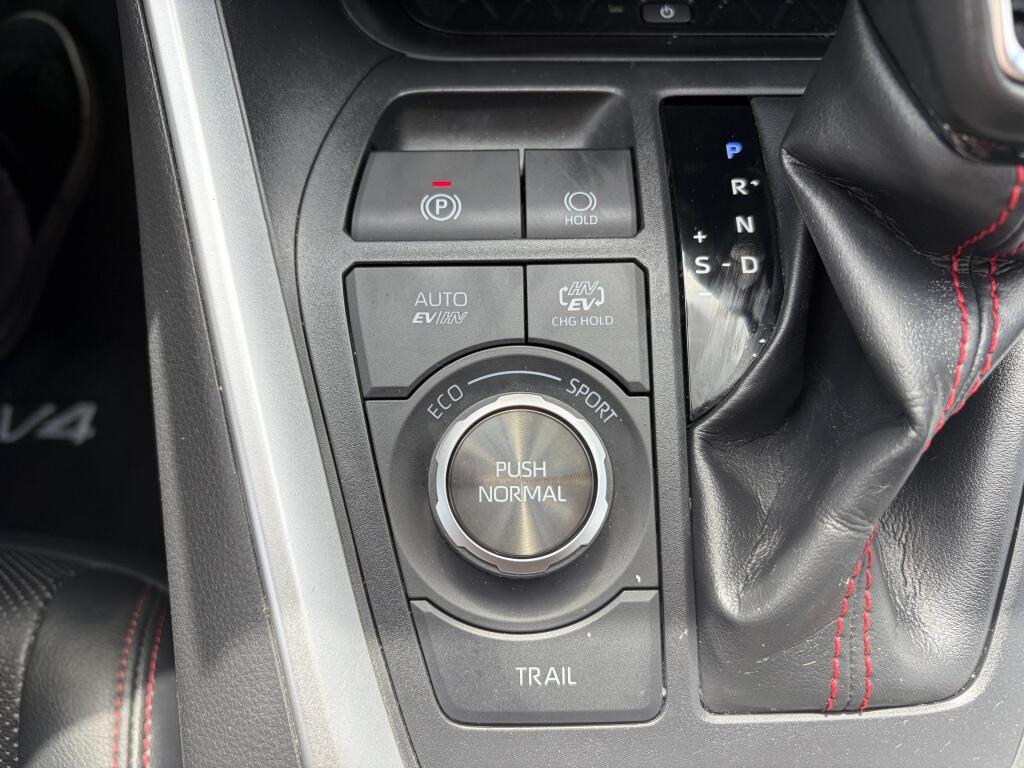Toyota RAV4 2.5 Plug-In Hybrid Bi-Tone + | JBL | 360 Camera | HUD | Trekhaak - Image 29