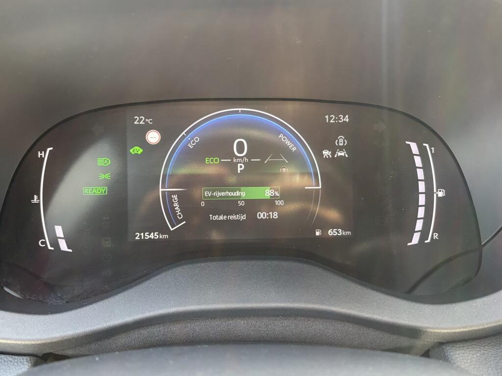 Toyota Yaris Cross 1.5 Hybrid 115 Dynamic | Sensoren v/a | Stuur + Stoelverwarming - Image 10