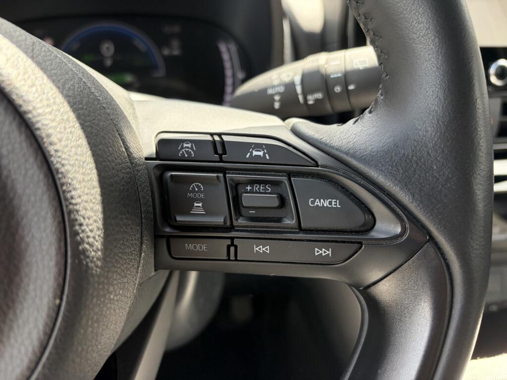Toyota Yaris Cross 1.5 Hybrid 115 Dynamic | Sensoren v/a | Stuur + Stoelverwarming - Image 14