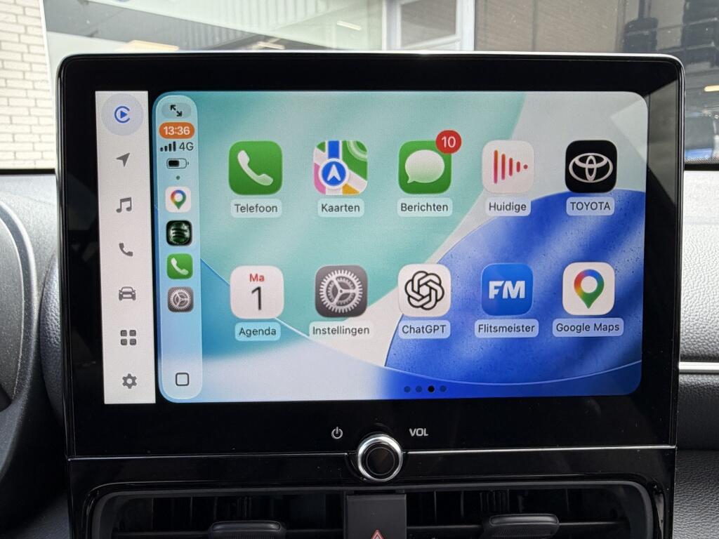 Toyota Yaris Cross 1.5 Hybrid 115 Dynamic | Sensoren v/a | Stuur + Stoelverwarming - Image 19