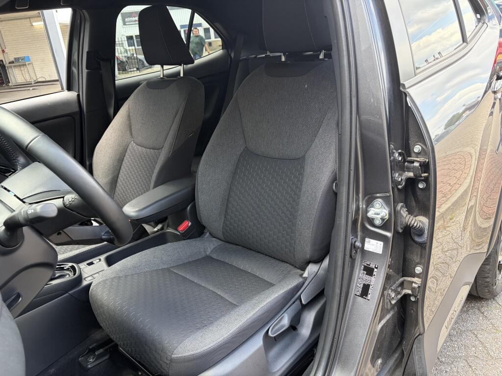 Toyota Yaris Cross 1.5 Hybrid 115 Dynamic | Sensoren v/a | Stuur + Stoelverwarming - Image 28