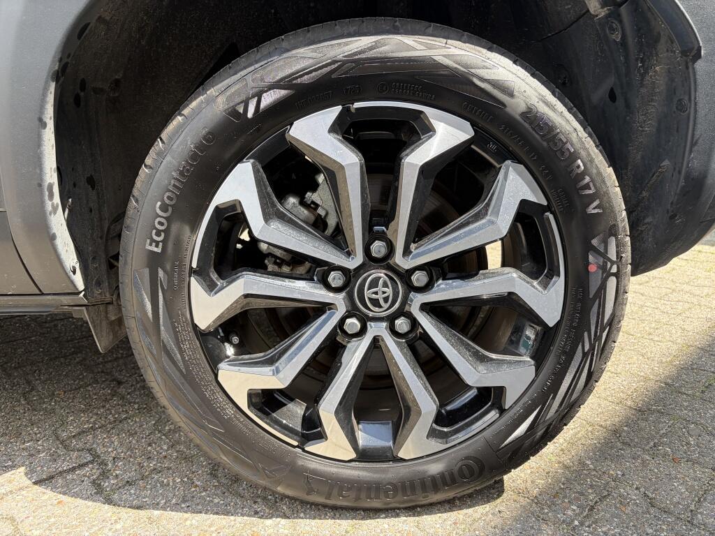 Toyota Yaris Cross 1.5 Hybrid 115 Dynamic | Sensoren v/a | Stuur + Stoelverwarming - Image 36