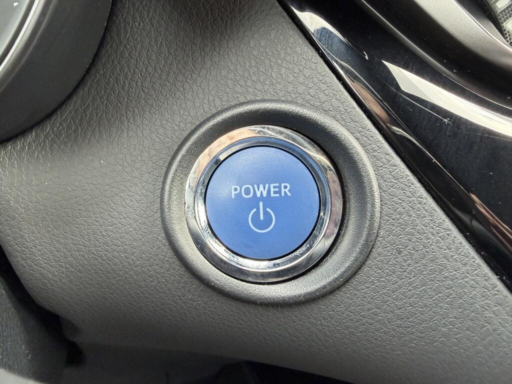 Toyota C-HR 2.0 Hybrid Style | Stoelverwarming | Sensoren V/A | JBL | - Image 17