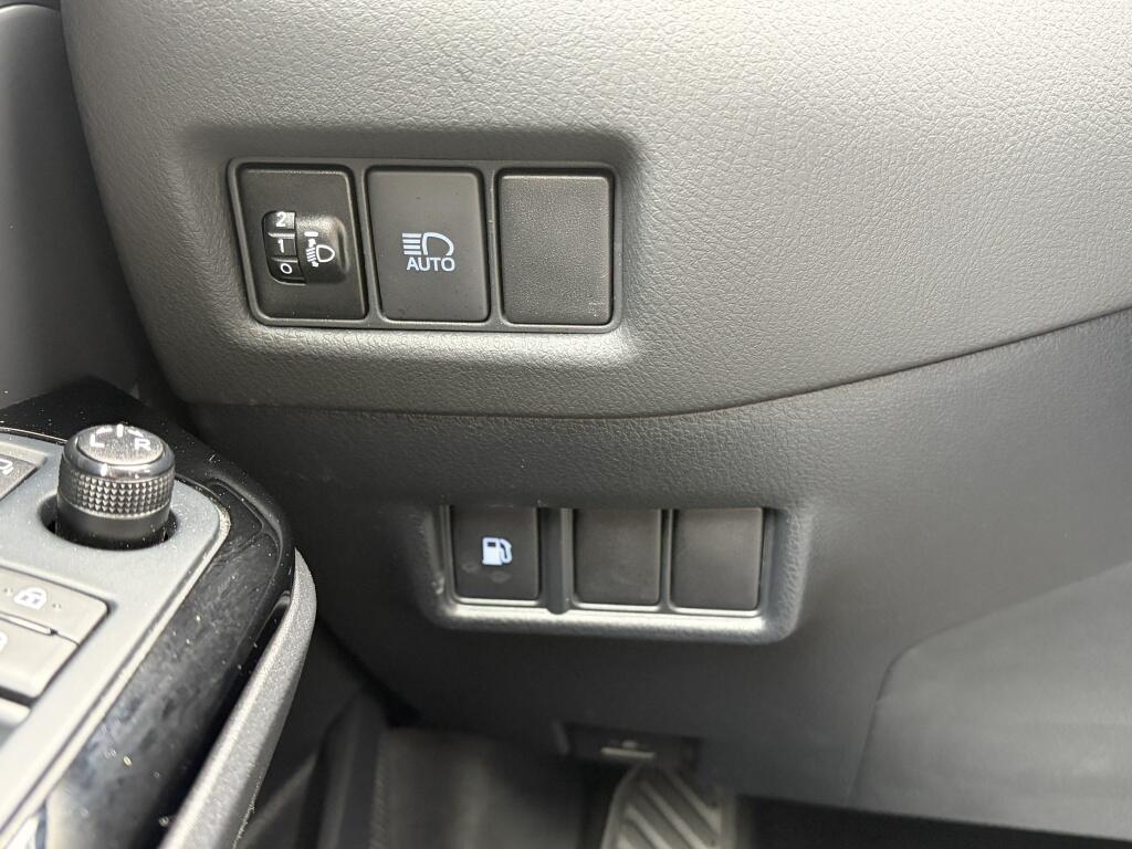 Toyota C-HR 2.0 Hybrid Style | Stoelverwarming | Sensoren V/A | JBL | - Image 28