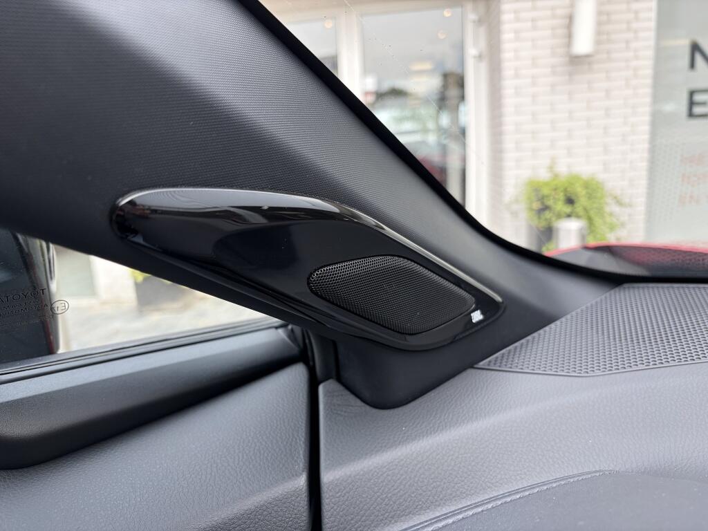 Toyota C-HR 2.0 Hybrid Style | Stoelverwarming | Sensoren V/A | JBL | - Image 8