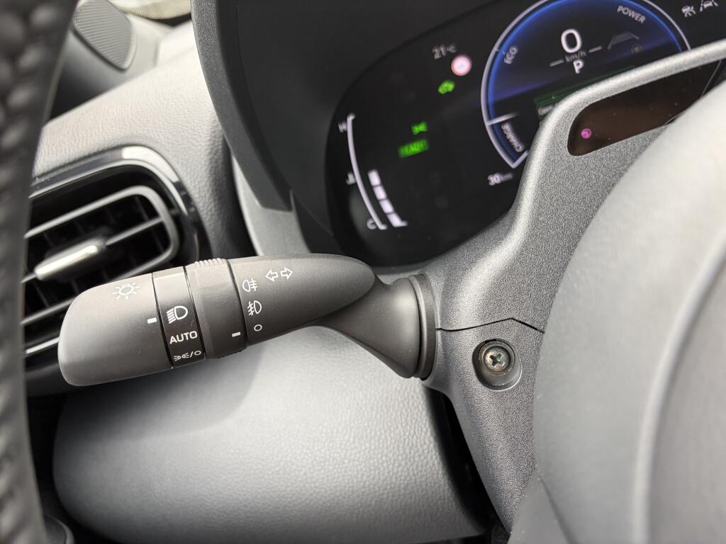 Toyota Yaris Cross 1.5 Hybrid 130 Dynamic | Comfort Pack | Sensoren v/a | Stoelverw - Image 13