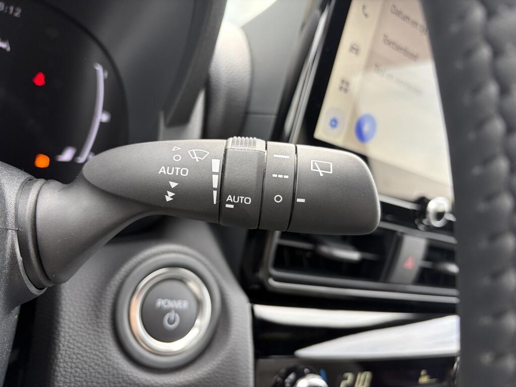 Toyota Yaris Cross 1.5 Hybrid 130 Dynamic | Comfort Pack | Sensoren v/a | Stoelverw - Image 14