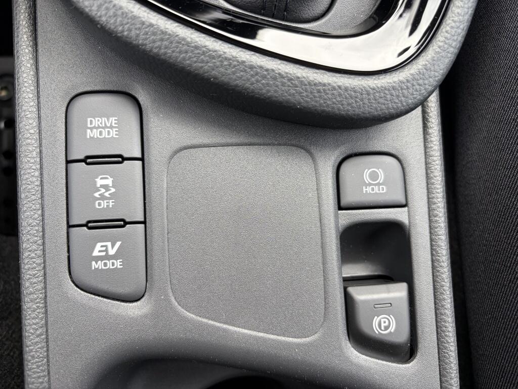 Toyota Yaris Cross 1.5 Hybrid 130 Dynamic | Comfort Pack | Sensoren v/a | Stoelverw - Image 24