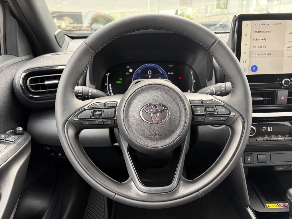 Toyota Yaris Cross 1.5 Hybrid 130 Dynamic | Comfort Pack | Sensoren v/a | Stoelverw - Image 9