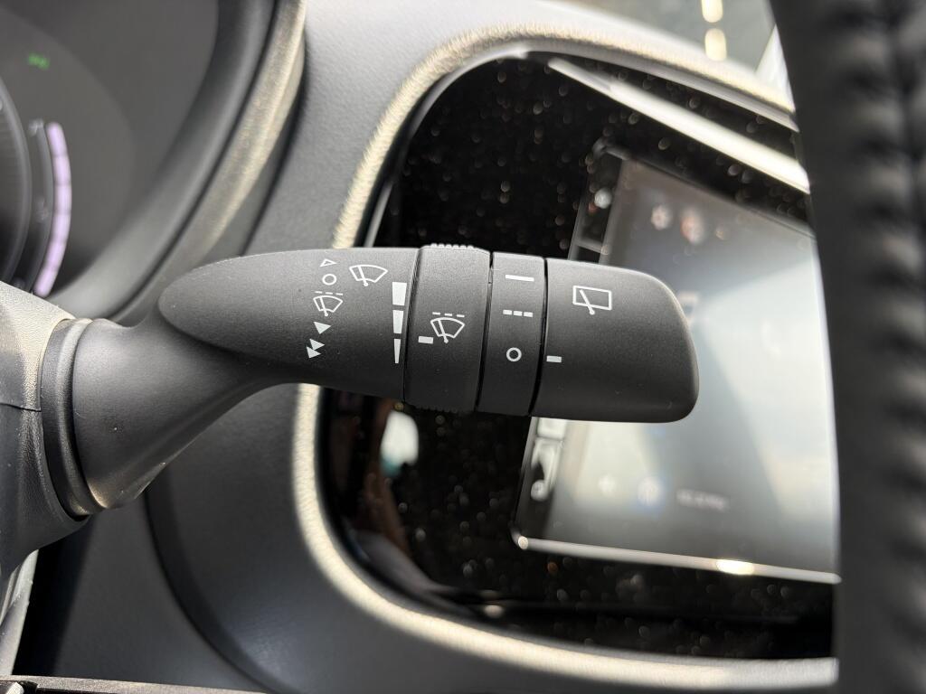 Toyota Aygo X 1.0 VVT-i MT Play | Apple CarPlay Android Auto | DAB | Elektr. r - Image 14