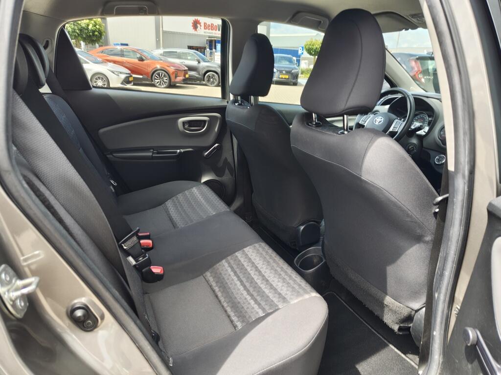 Toyota Yaris 1.0 VVT-i Aspiration | Airco | Goed Onderhouden | Achteruitrijca - Image 26