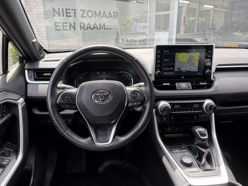 Toyota RAV4 2.5 Plug-In Hybrid Bi-Tone + | JBL | 360 Camera | HUD | Trekhaak - Image 11