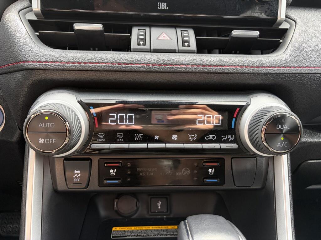 Toyota RAV4 2.5 Plug-In Hybrid Bi-Tone + | JBL | 360 Camera | HUD | Trekhaak - Image 26