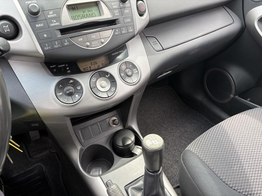 Toyota RAV4 2.0 VVTi Linea Terra | Cruise control | Airco | 4X4 | - Image 18