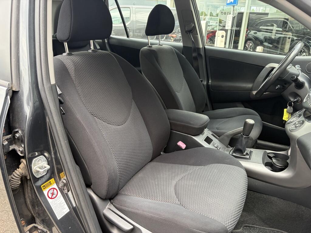 Toyota RAV4 2.0 VVTi Linea Terra | Cruise control | Airco | 4X4 | - Image 23