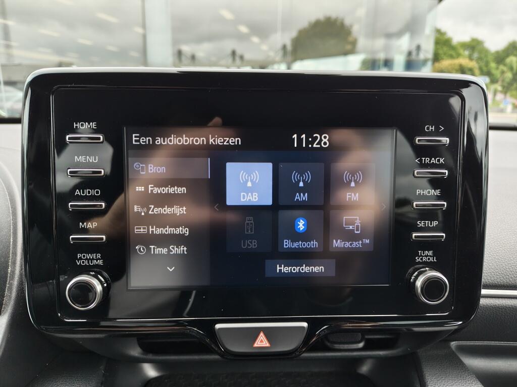 Toyota Yaris 1.5 Hybrid Dynamic | Trekhaak Afn. | Android Auto, Apple Carplay - Image 16