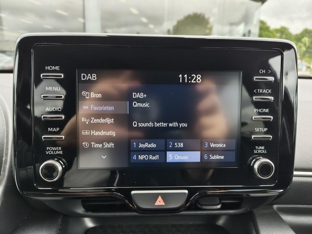 Toyota Yaris 1.5 Hybrid Dynamic | Trekhaak Afn. | Android Auto, Apple Carplay - Image 17
