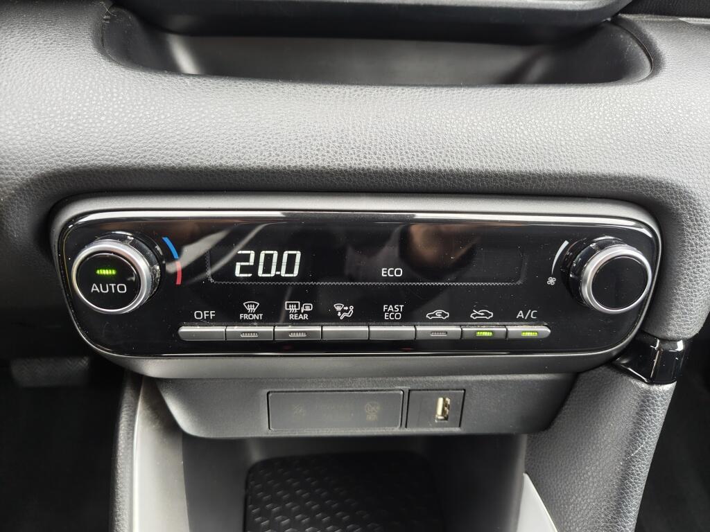 Toyota Yaris 1.5 Hybrid Dynamic | Trekhaak Afn. | Android Auto, Apple Carplay - Image 20