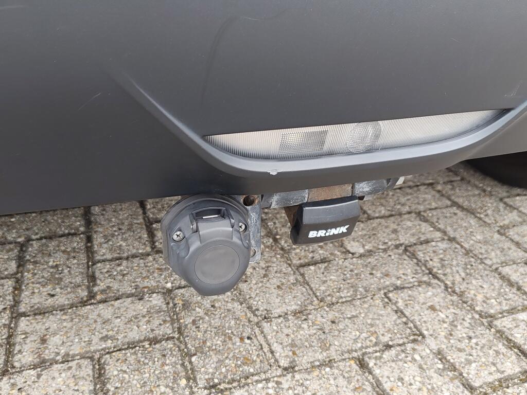 Toyota Yaris 1.5 Hybrid Dynamic | Trekhaak Afn. | Android Auto, Apple Carplay - Image 8