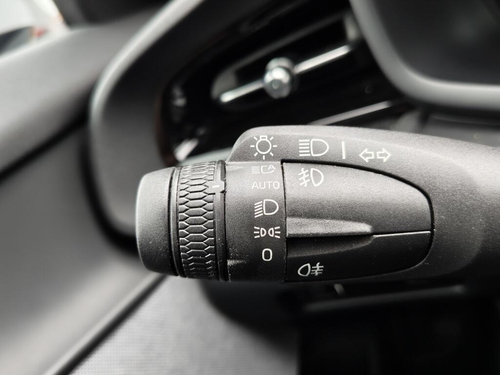 Polestar 2 Standard Range Single Motor 64kWh | Sensoren | Stoelverw. | Navi - Image 12
