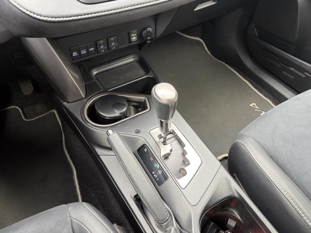 Toyota RAV4 2.5 Hybrid AWD Style | Afn. Trekhaak | All-season | Stoelverwarm - Image 26