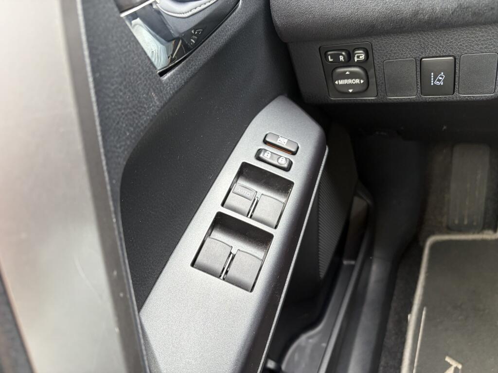 Toyota RAV4 2.5 Hybrid AWD Style | Afn. Trekhaak | All-season | Stoelverwarm - Image 27