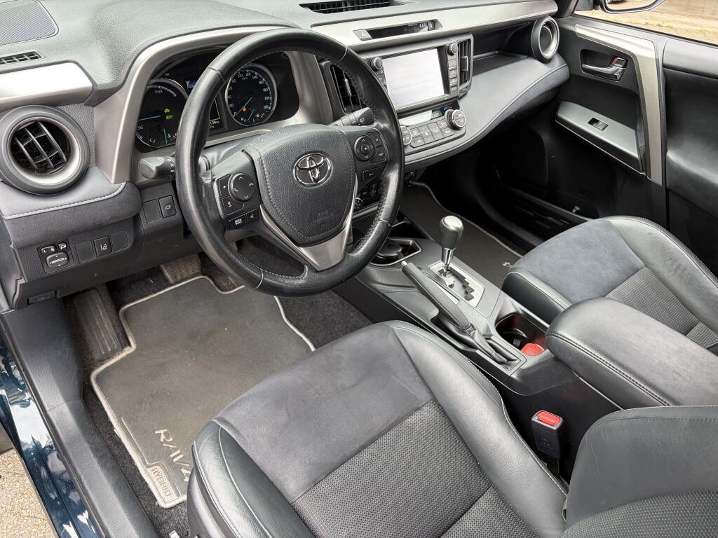 Toyota RAV4 2.5 Hybrid AWD Style | Afn. Trekhaak | All-season | Stoelverwarm - Image 30