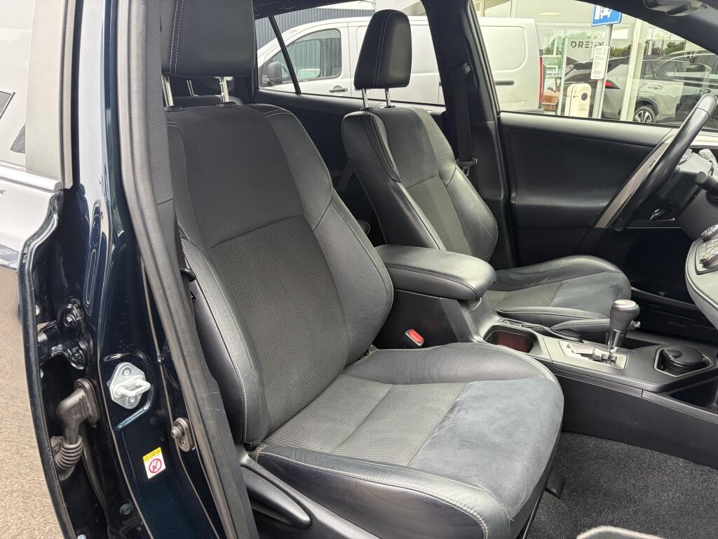 Toyota RAV4 2.5 Hybrid AWD Style | Afn. Trekhaak | All-season | Stoelverwarm - Image 33