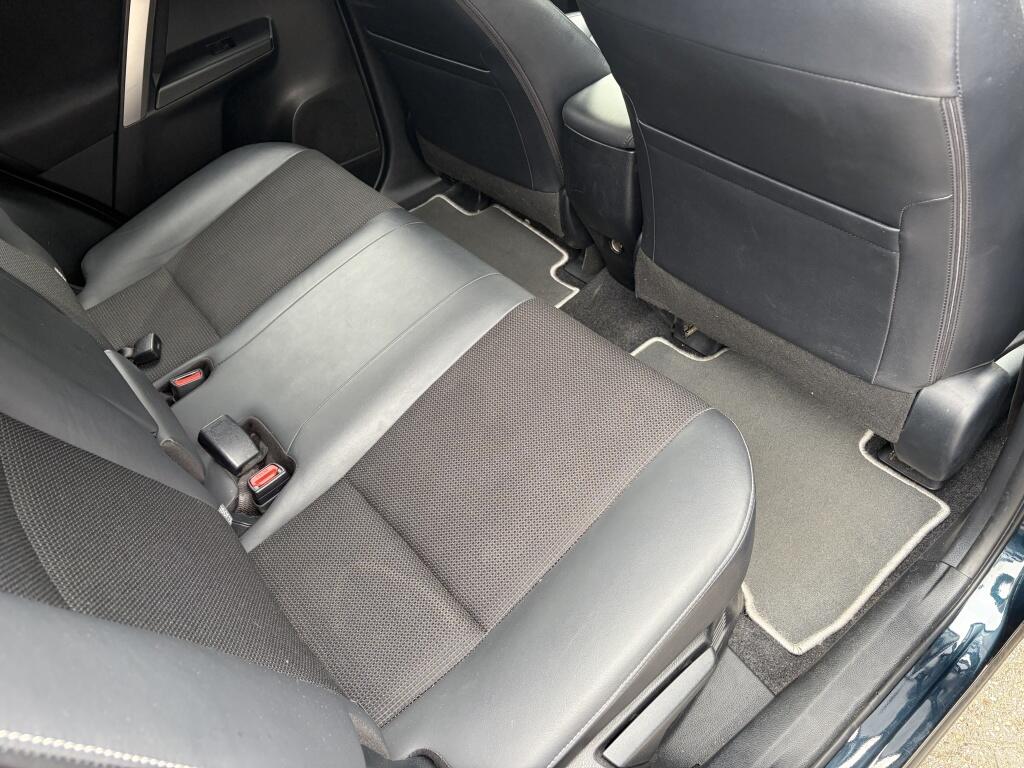 Toyota RAV4 2.5 Hybrid AWD Style | Afn. Trekhaak | All-season | Stoelverwarm - Image 34
