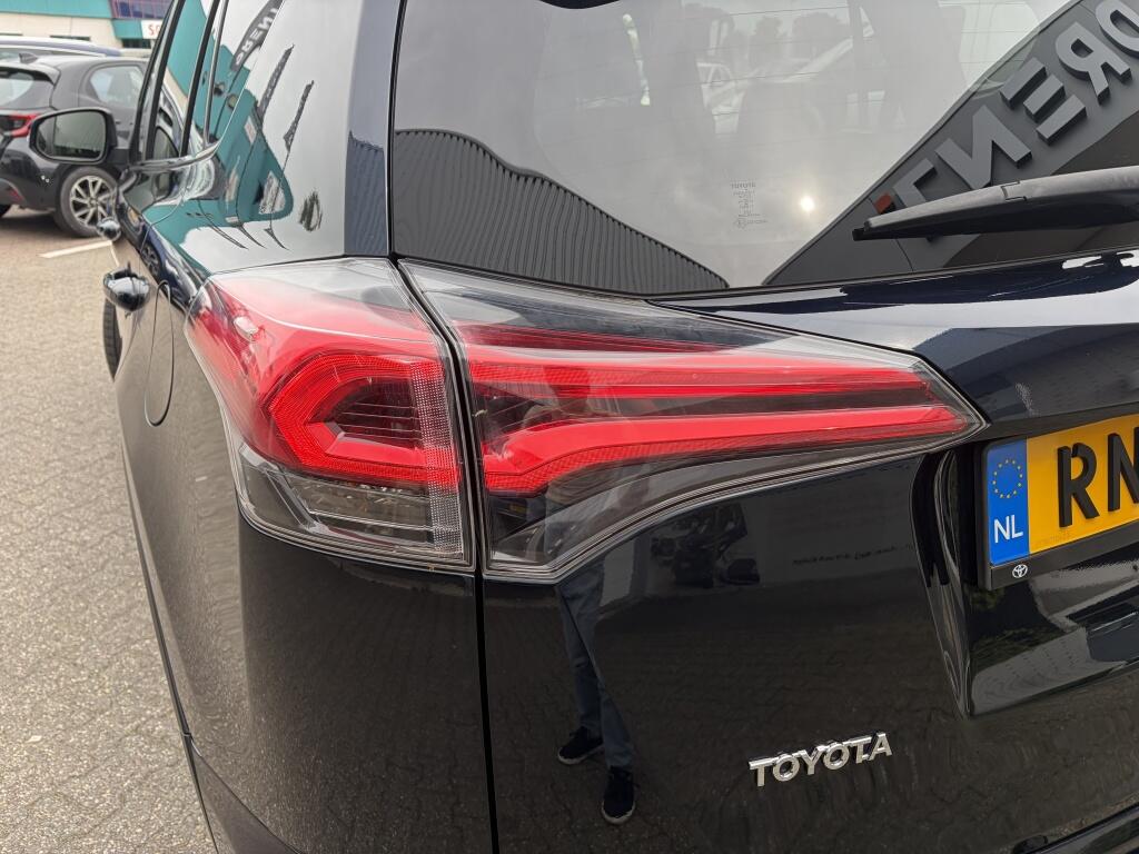 Toyota RAV4 2.5 Hybrid AWD Style | Afn. Trekhaak | All-season | Stoelverwarm - Image 40